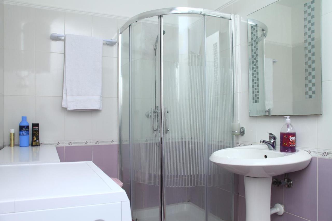 Beautiful Apartment At Port Side! Durres Bagian luar foto